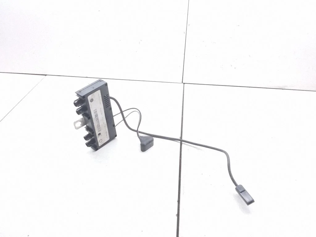 Antenni võimendi 9658881680