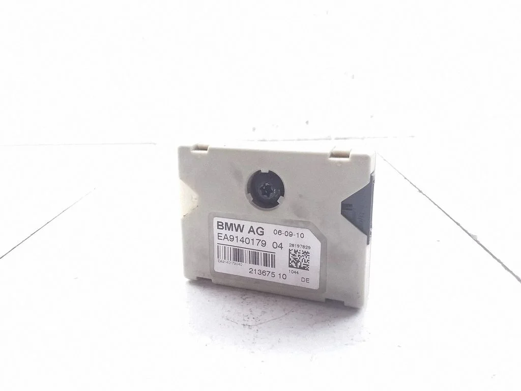 Antenas pastiprinātājs – BMW 5. sērija F10 F11 (2009-2016)