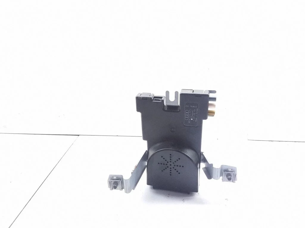 Wzmacniacz antenowy – Audi A3 S3 8P (2003-2012)