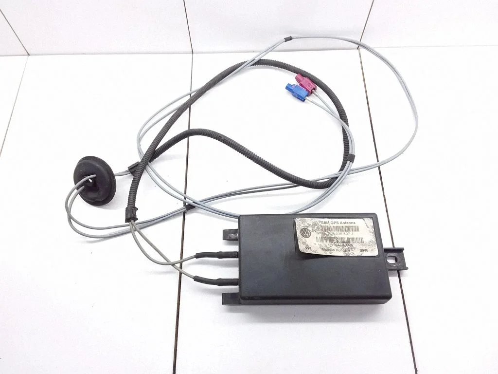 Antenni võimendi 7L6035507J