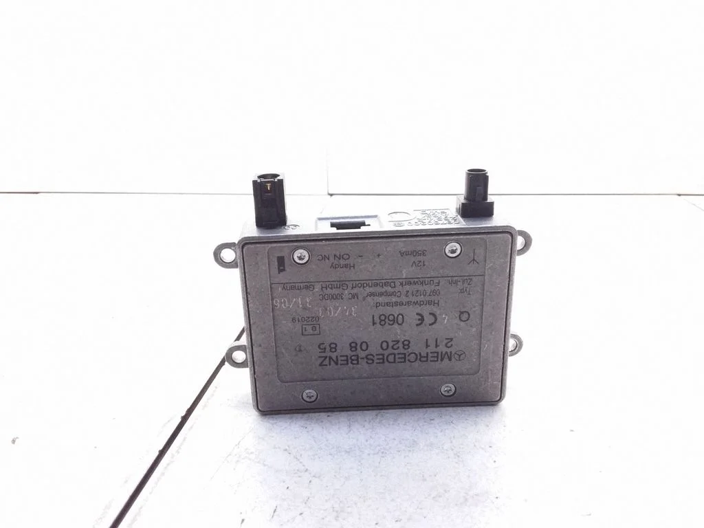 Wzmacniacz antenowy 2118200885
