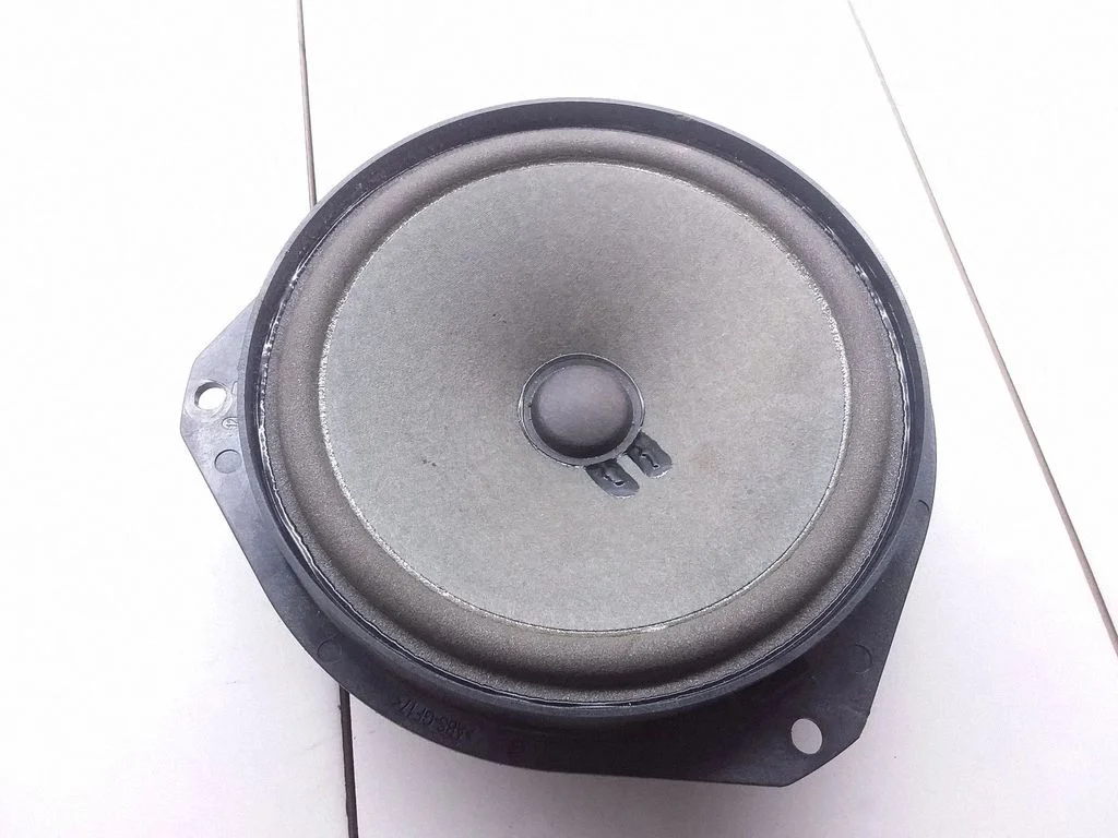 Front door speaker 518302300