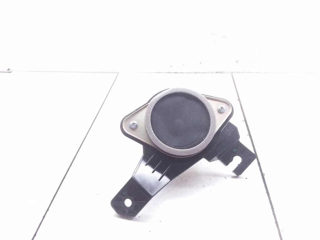 Front door speaker – KIA Sorento (2015-2020)