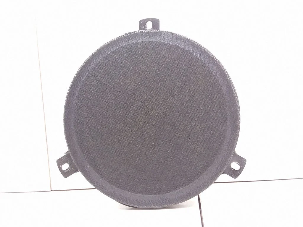 Front door speaker 04760917AA – Chrysler Stratus (1995-2001)