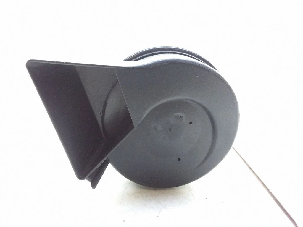 Horn signal – Saab 9-3 Ver2 (2003-2007)