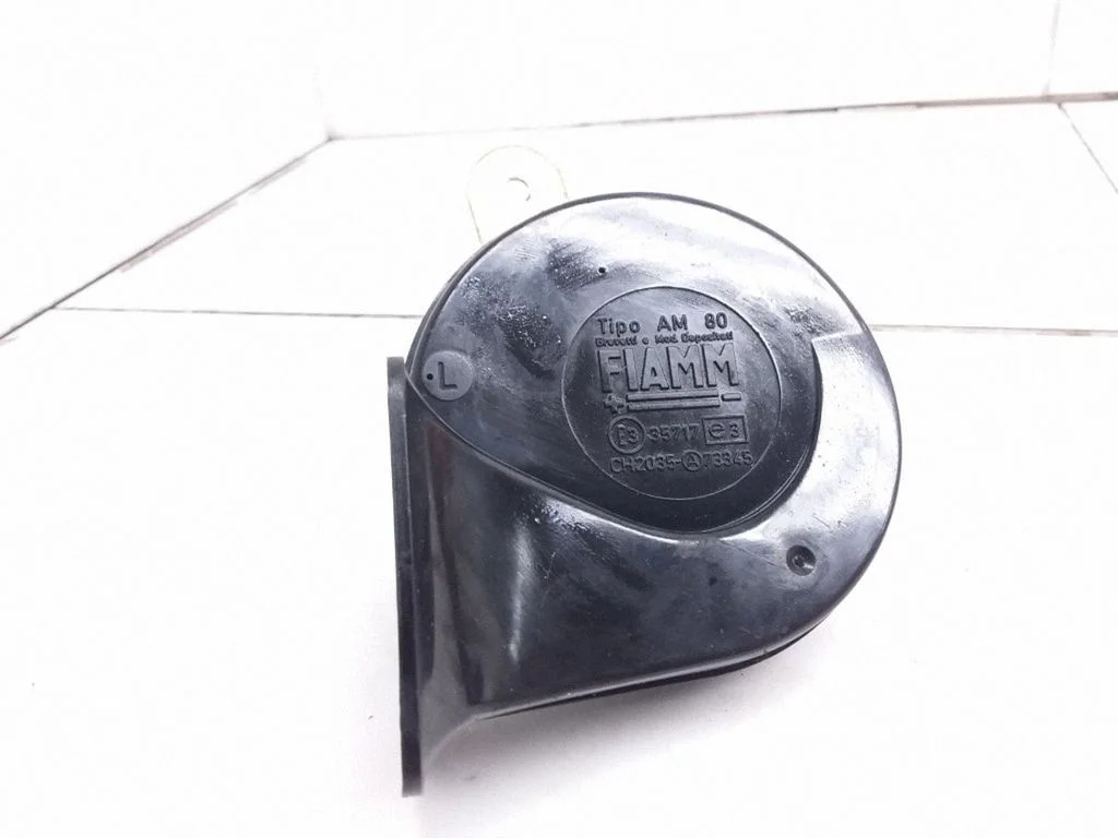 Horn signal – Fiat Punto (176) (1993-1999)