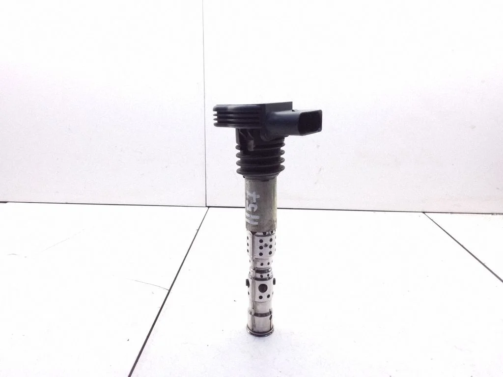 High voltage ignition coil 06B905115G