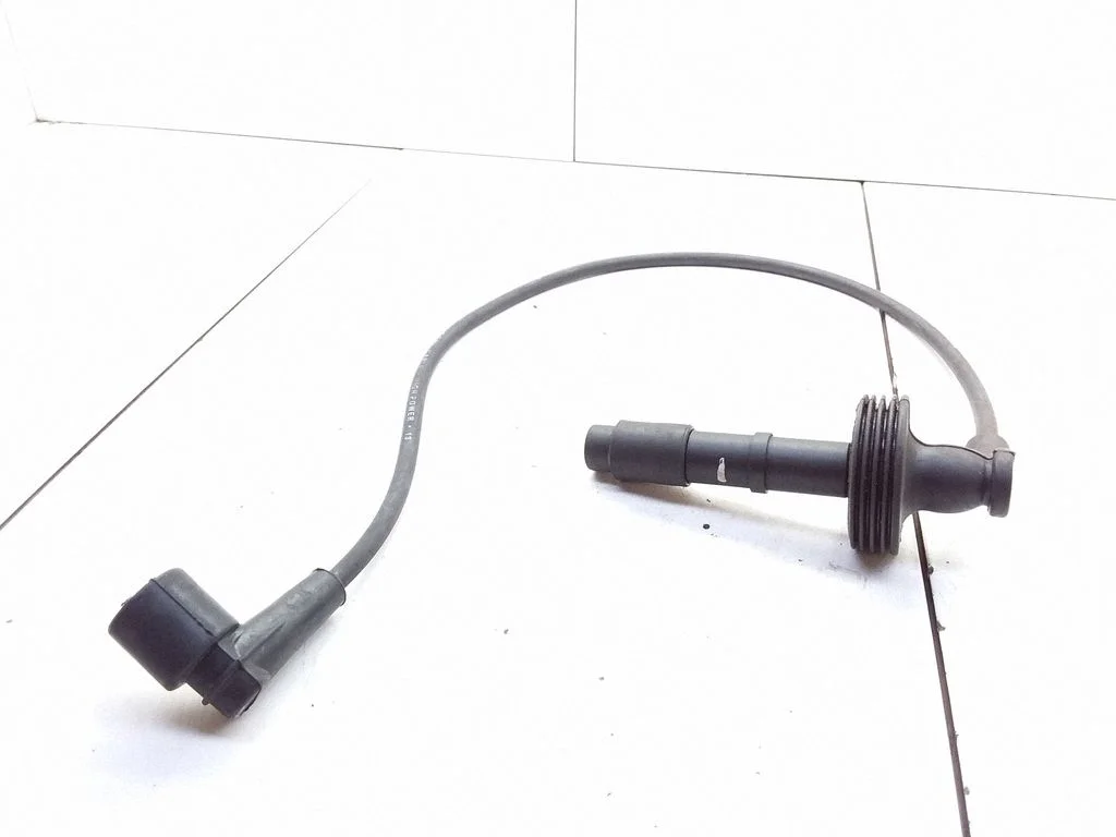 Plug wire – Volvo 850 (1991-1997)