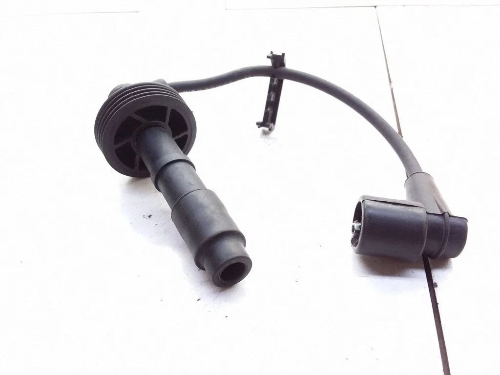 Plug wire – Volvo 850 (1991-1997)