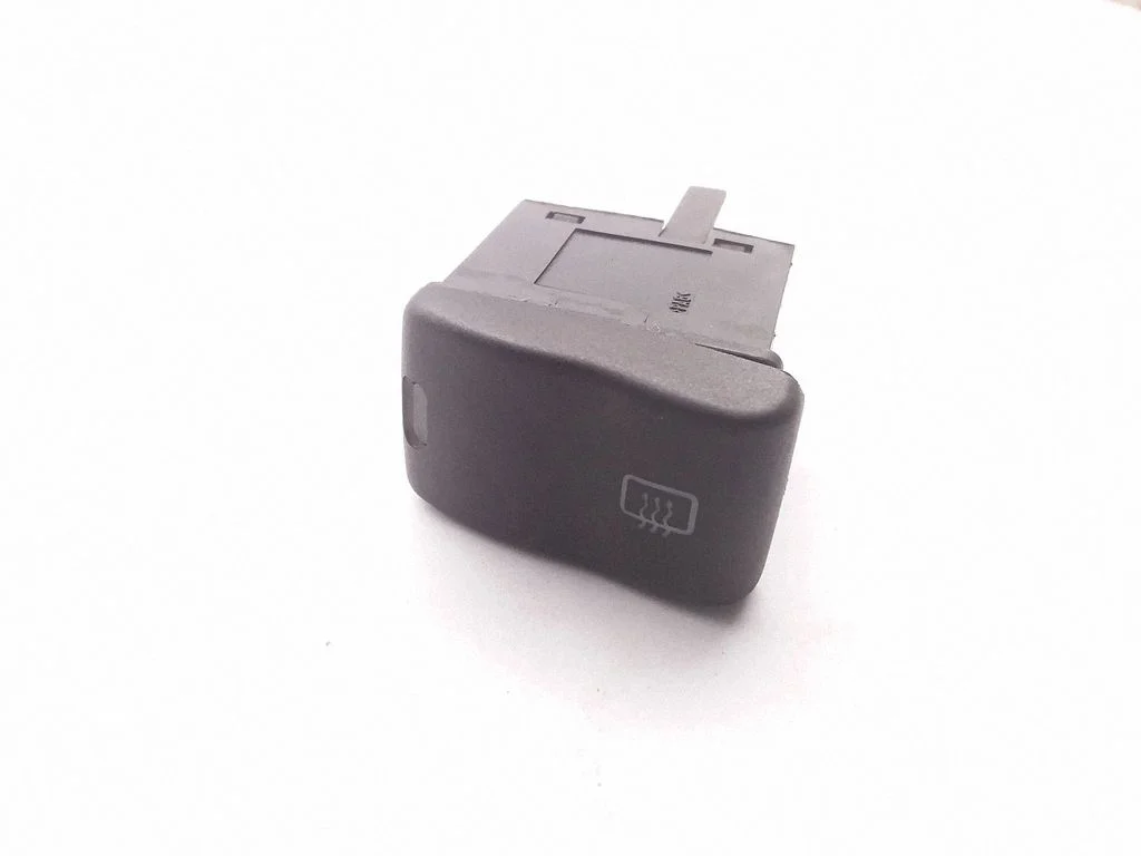 Klaasisoojenduse lüliti – Volkswagen Polo III 6N 6N2 6NF (1995-2001)
