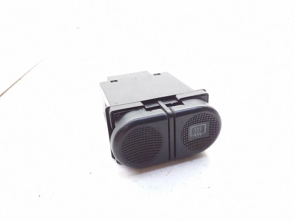 Klaasisoojenduse lüliti 7M0959621