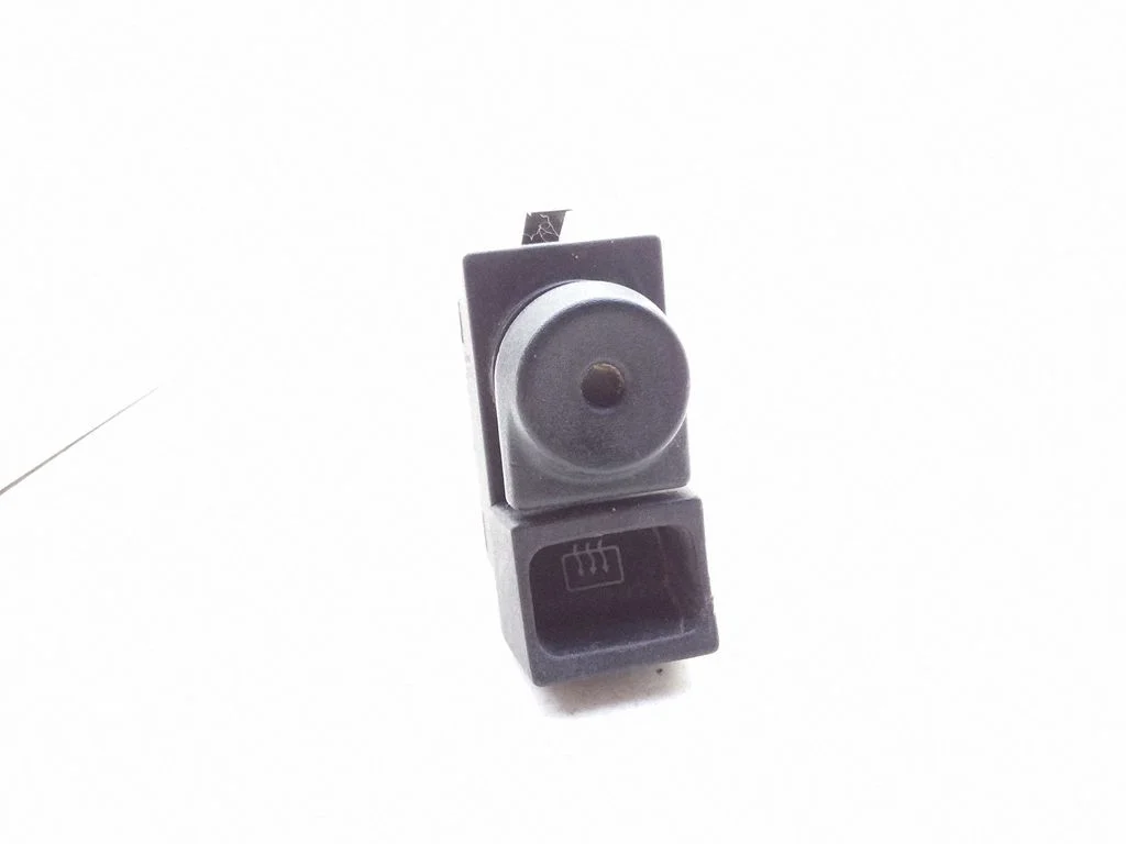 Windscreen/window heater switch – Iveco Daily 1st gen (1978-2000)
