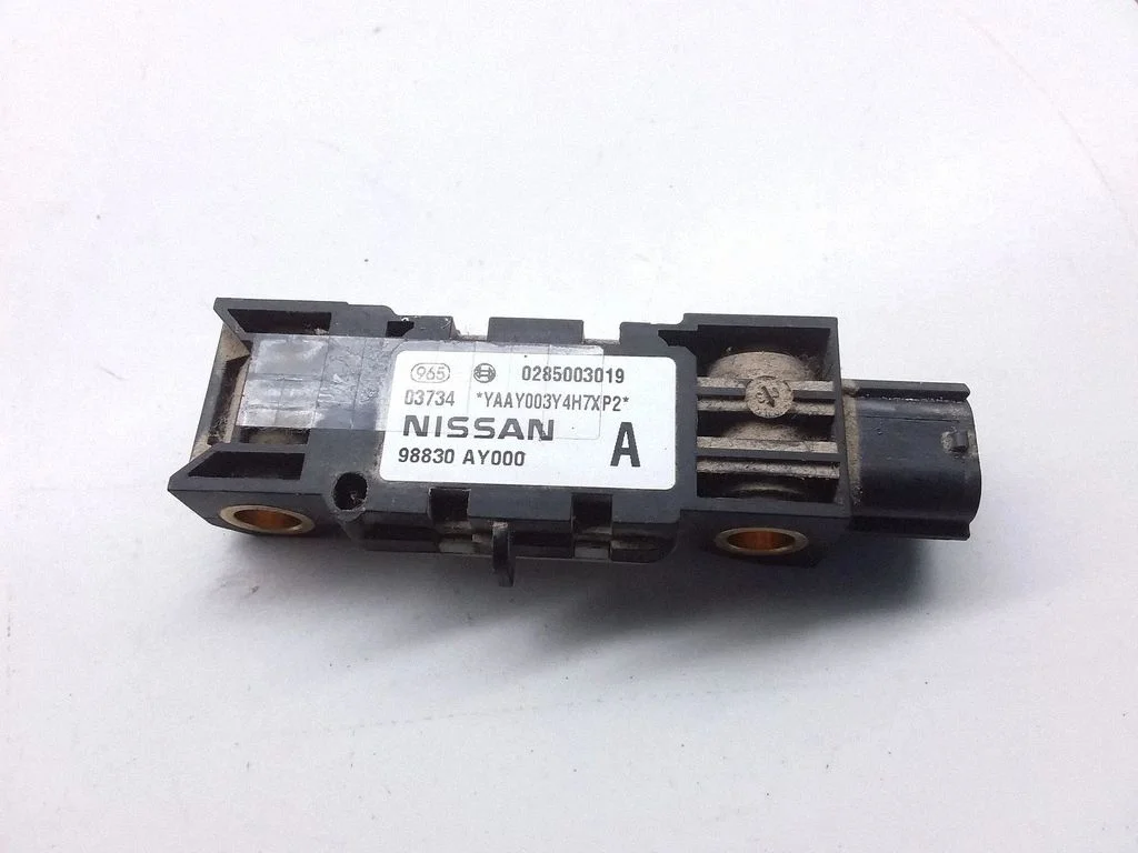 Airbag deployment crash/impact sensor – Nissan Primera (2002-2007)