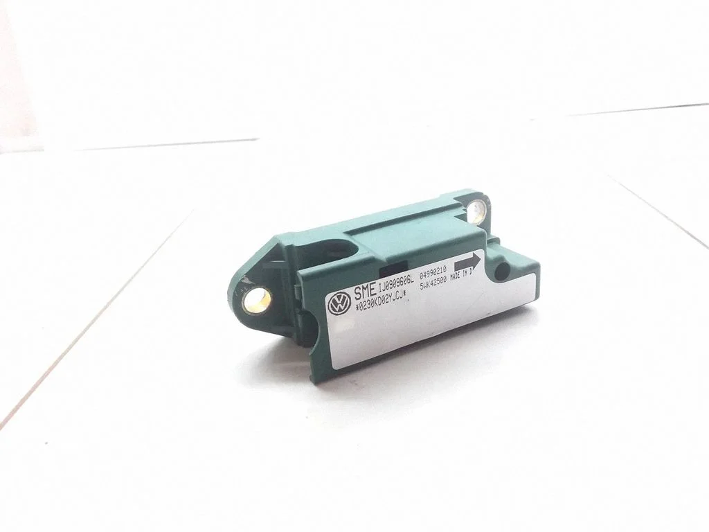 Airbag deployment crash/impact sensor 1J0909606L