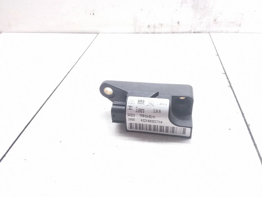 Airbag deployment crash/impact sensor – Honda Accord (1994-1998)