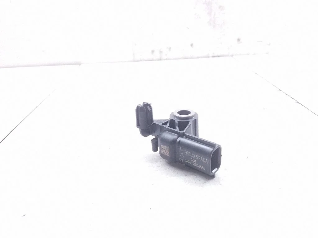 Drošības spilvenu trieciena sensors – Nissan Navara D23 (2015-)