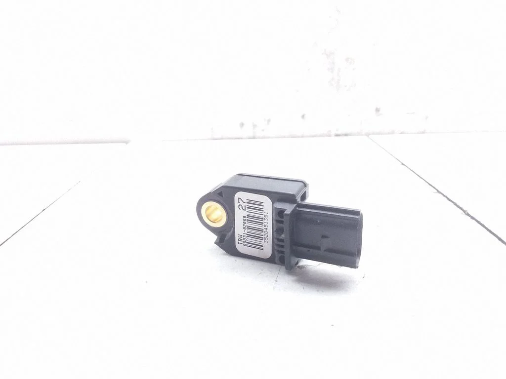 Drošības spilvenu trieciena sensors – Toyota Auris 150 (2006-2012)