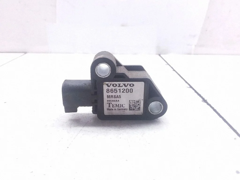 Airbag deployment crash/impact sensor 8651200