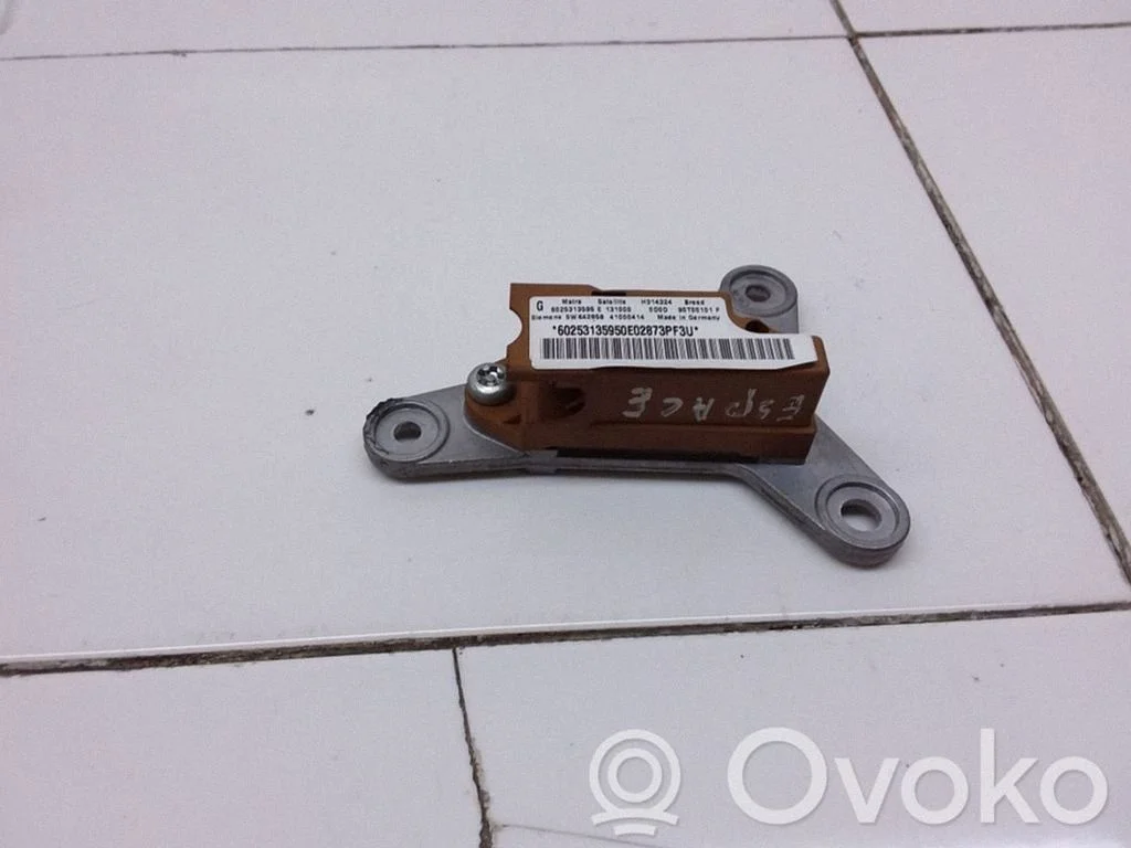 Airbag deployment crash/impact sensor – Renault Espace II (1991-1997)