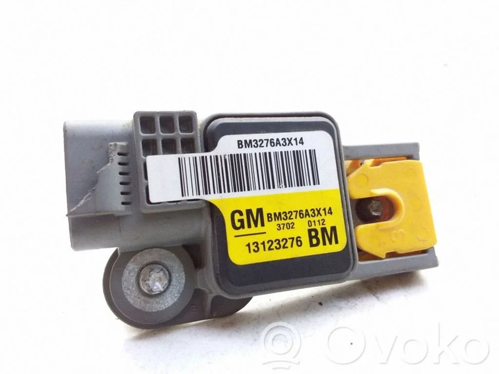Drošības spilvenu trieciena sensors – Opel Vectra B (1996-2002)