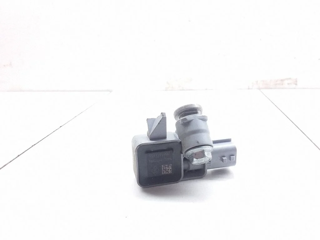 Airbag deployment crash/impact sensor – Renault Clio IV (2012-2019)