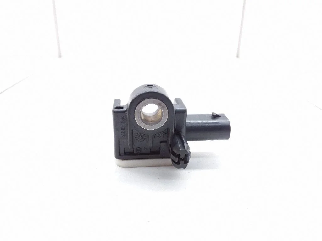 Airbag deployment crash/impact sensor – Mercedes-Benz B-Class W246 W242 (2011-2017)
