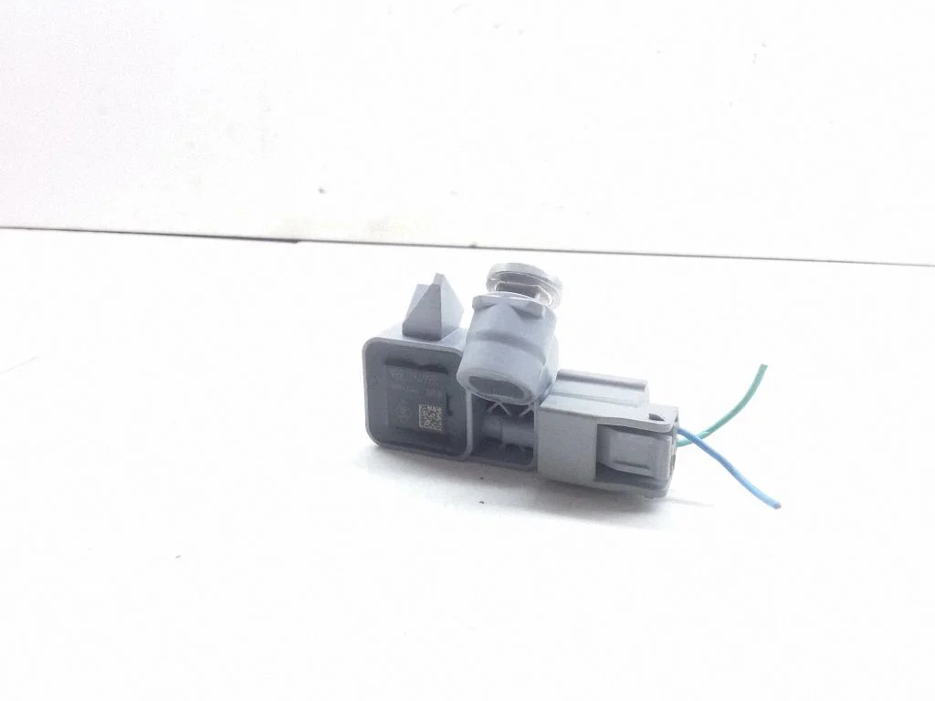 Airbag deployment crash/impact sensor – Renault Zoe (2012-)