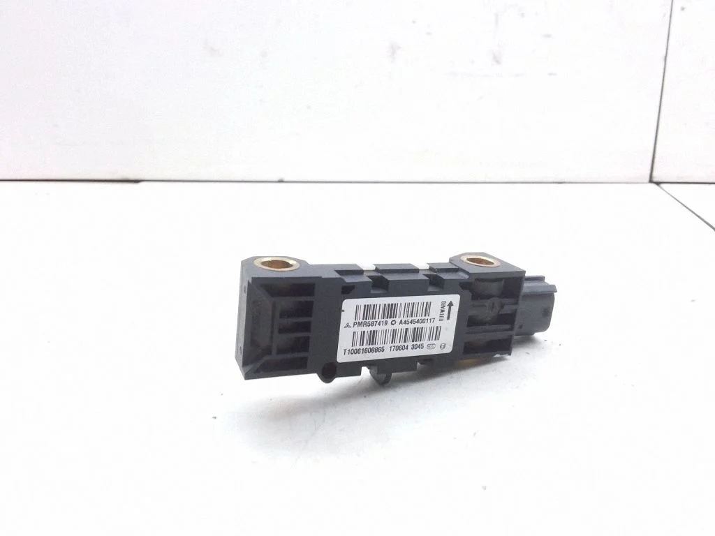 Airbag deployment crash/impact sensor A4545400117 – Smart ForFour I (2004-2006)