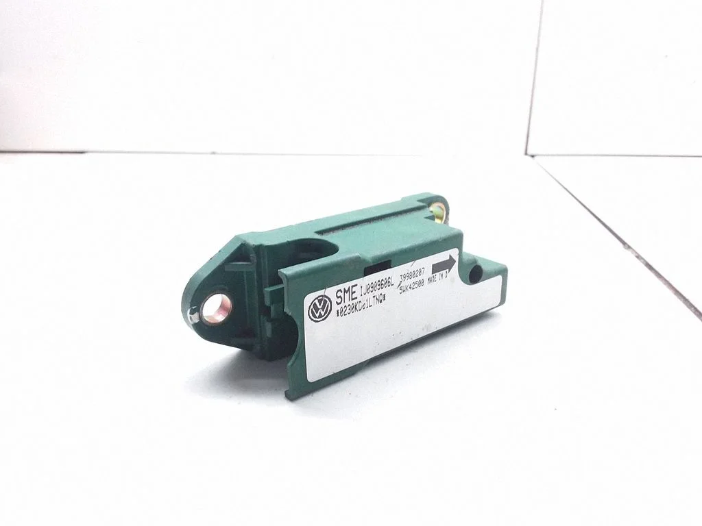 Airbag deployment crash/impact sensor 1J0909606L