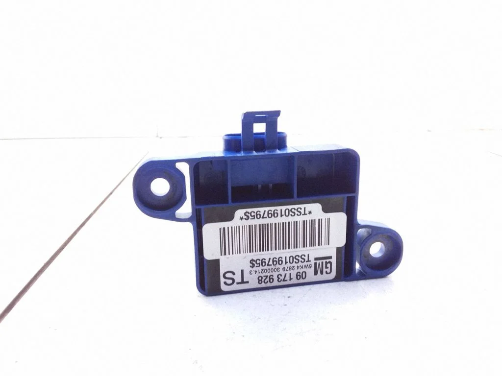 Airbag deployment crash/impact sensor – Opel Omega B2 (1999-2003)