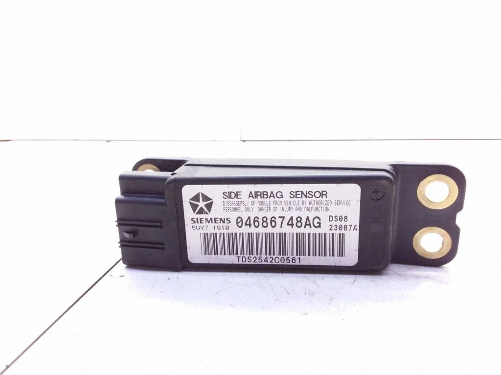 Airbag deployment crash/impact sensor – Chrysler Voyager (1996-2001)