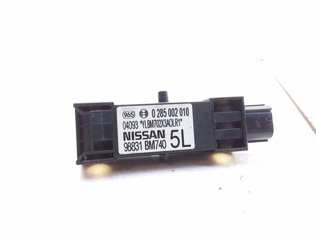Drošības spilvenu trieciena sensors 98831BM740