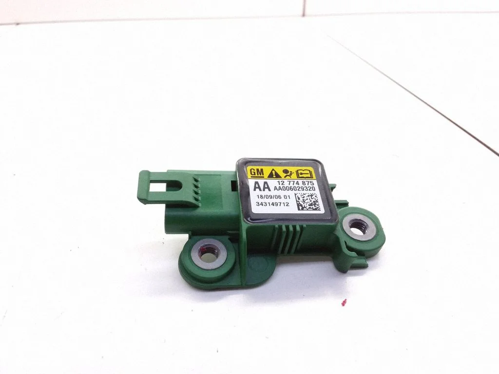 Airbag deployment crash/impact sensor – Saab 9-3 Ver2 (2003-2007)