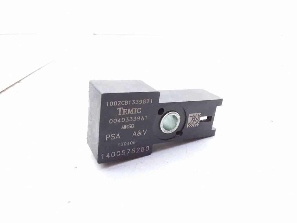 Drošības spilvenu trieciena sensors