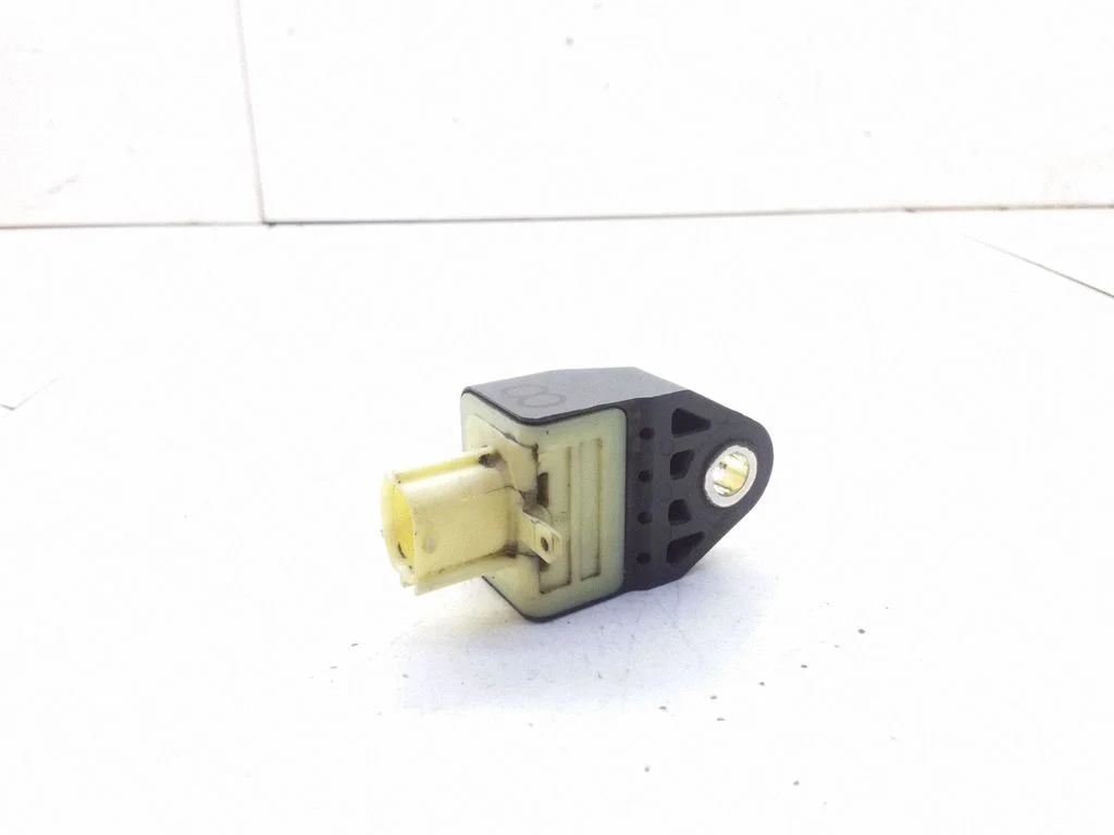 Drošības spilvenu trieciena sensors 98231FG000