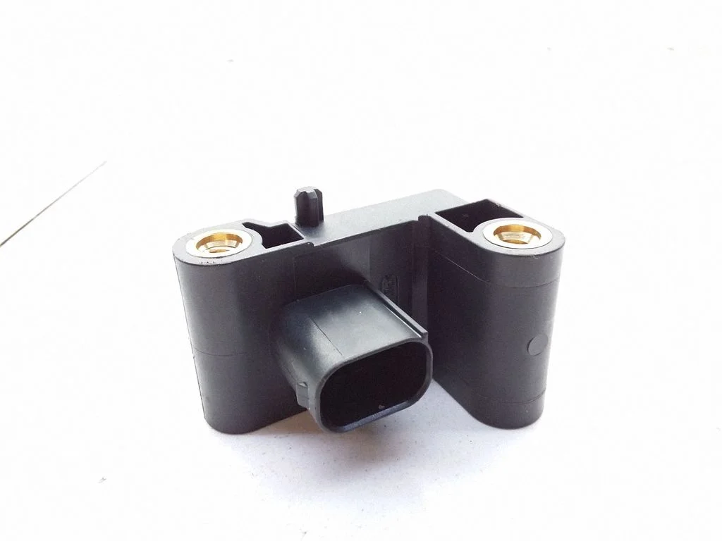 Airbag deployment crash/impact sensor 6911003