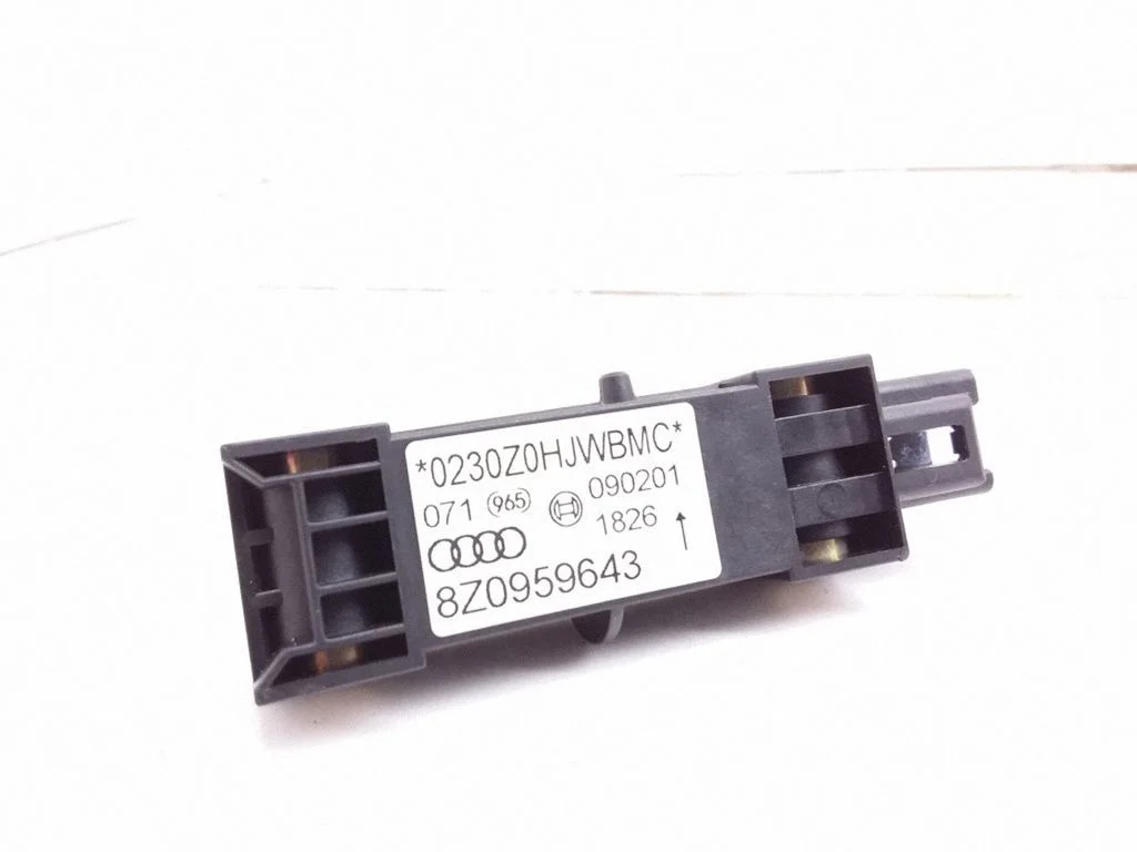 Airbag deployment crash/impact sensor 8Z0959643