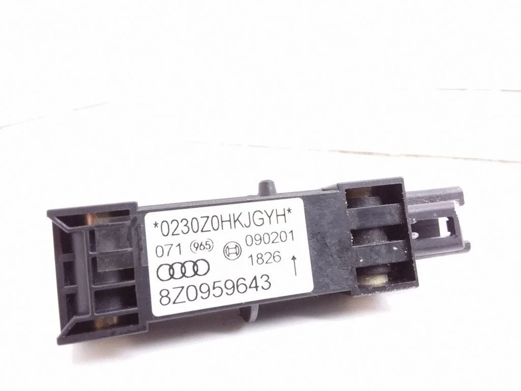 Airbag deployment crash/impact sensor 8Z0959643