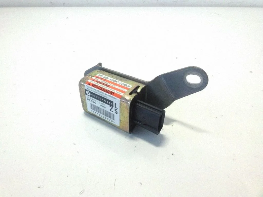 Airbag deployment crash/impact sensor 98235AG011