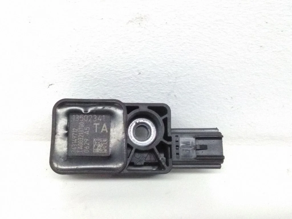 Airbag deployment crash/impact sensor – Opel Insignia A (2008-2017)