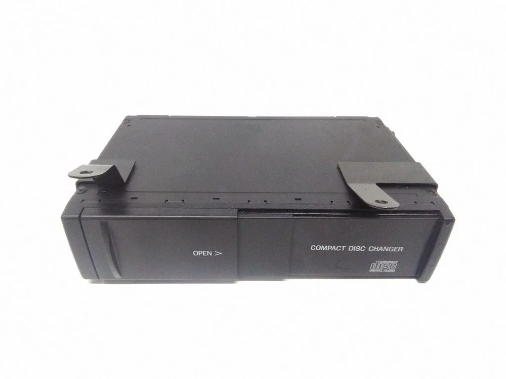 CD/DVD mainītājs 3893A365