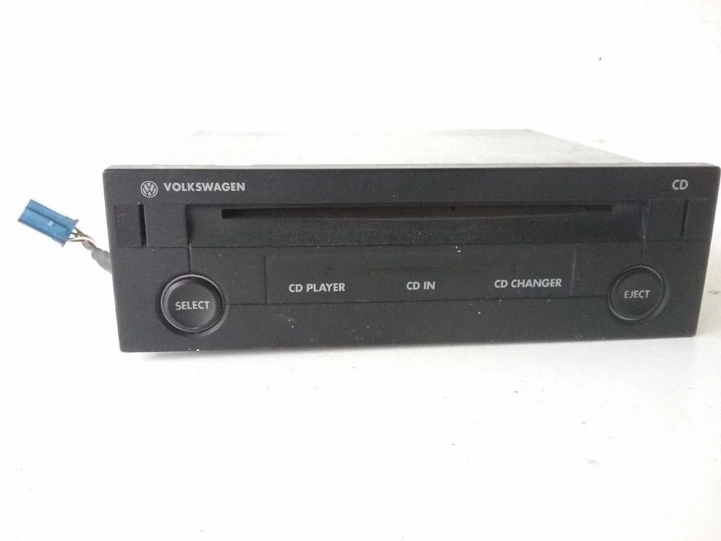 CD/DVD changer FA011730B