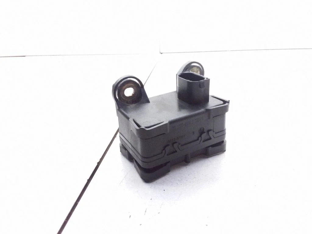 ESP acceleration yaw rate sensor 13208665