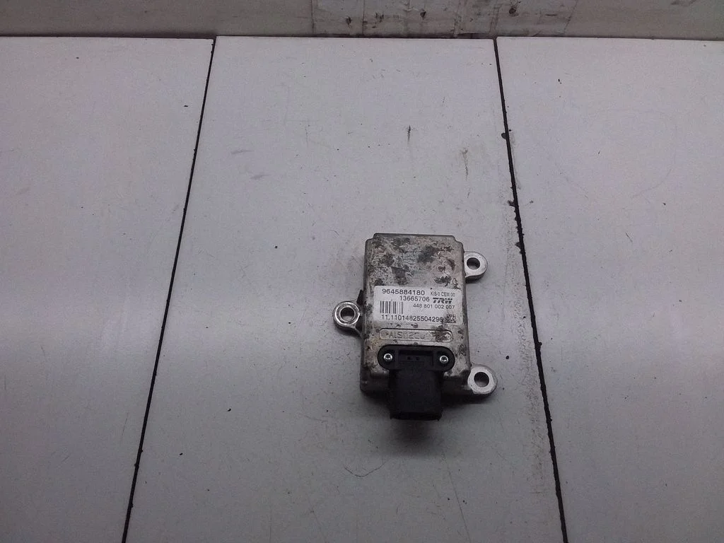 ESP (stabilitātes sistēmas) sensors (paātrinājuma sensors)