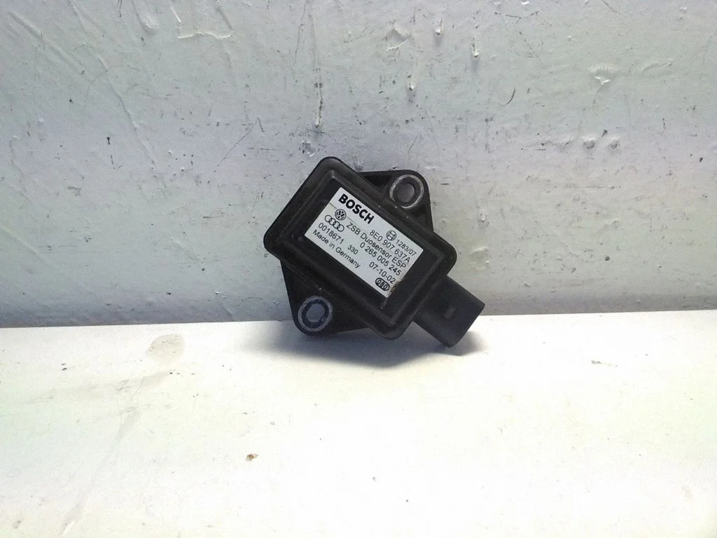 ESP acceleration yaw rate sensor 8E0907637A