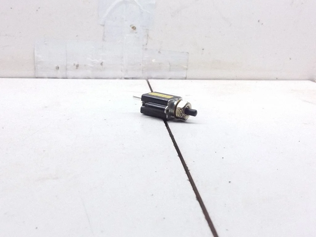 Sajūga pedāļa sensors – Mercedes-Benz Sprinter W901 W902 W903 W904 (1995-2007)