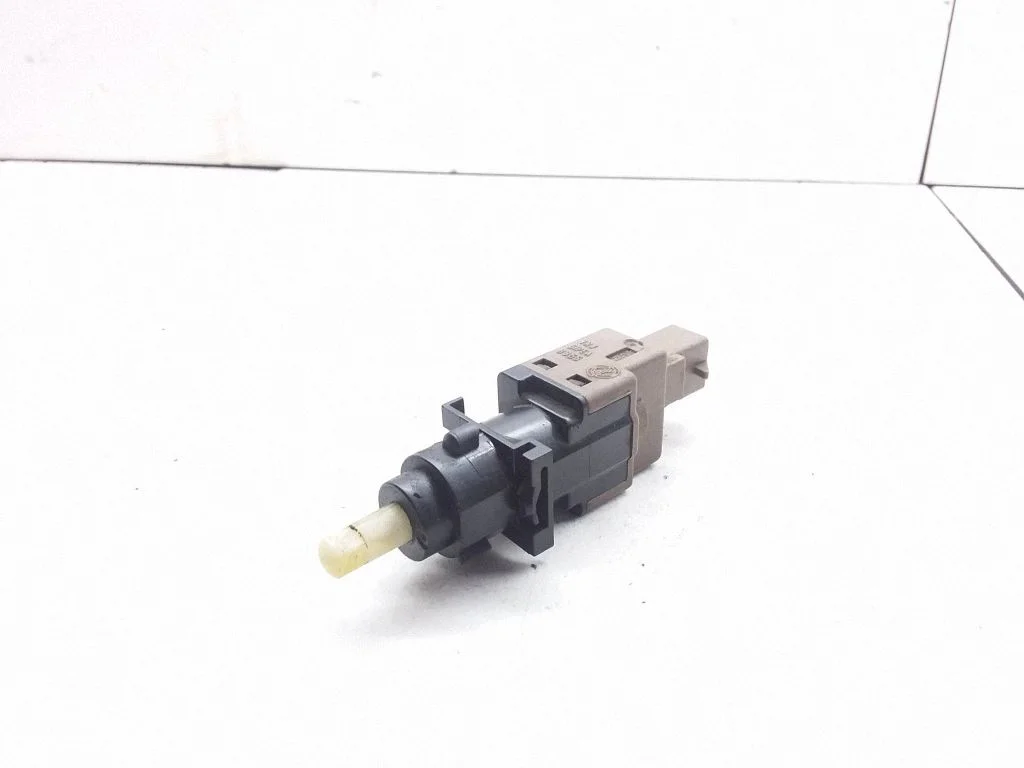 Sajūga pedāļa sensors 46840511
