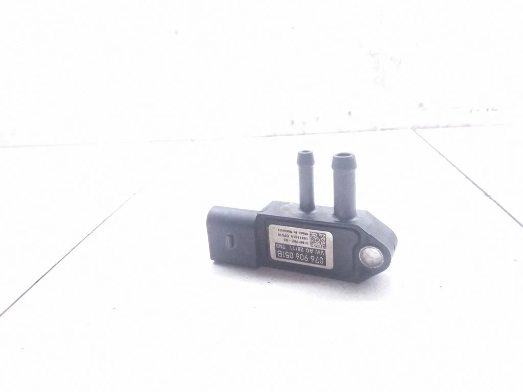 Exhaust gas pressure sensor 076906051B