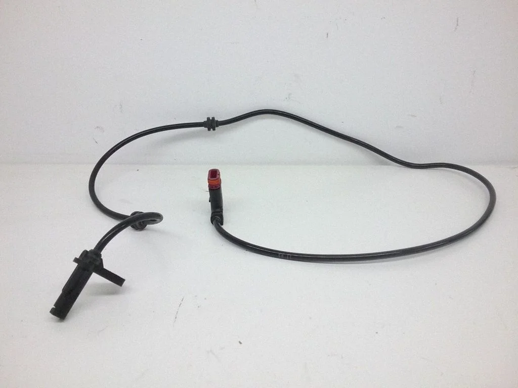 Tagumine piduri ABS-andur – Mercedes-Benz E-klass C207 W207 (2009-2017)
