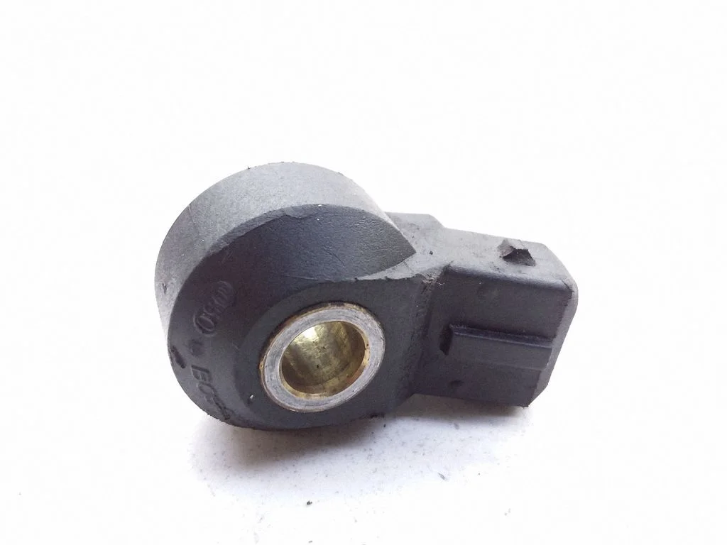 Detonation knock sensor – Volvo 850 (1991-1997)